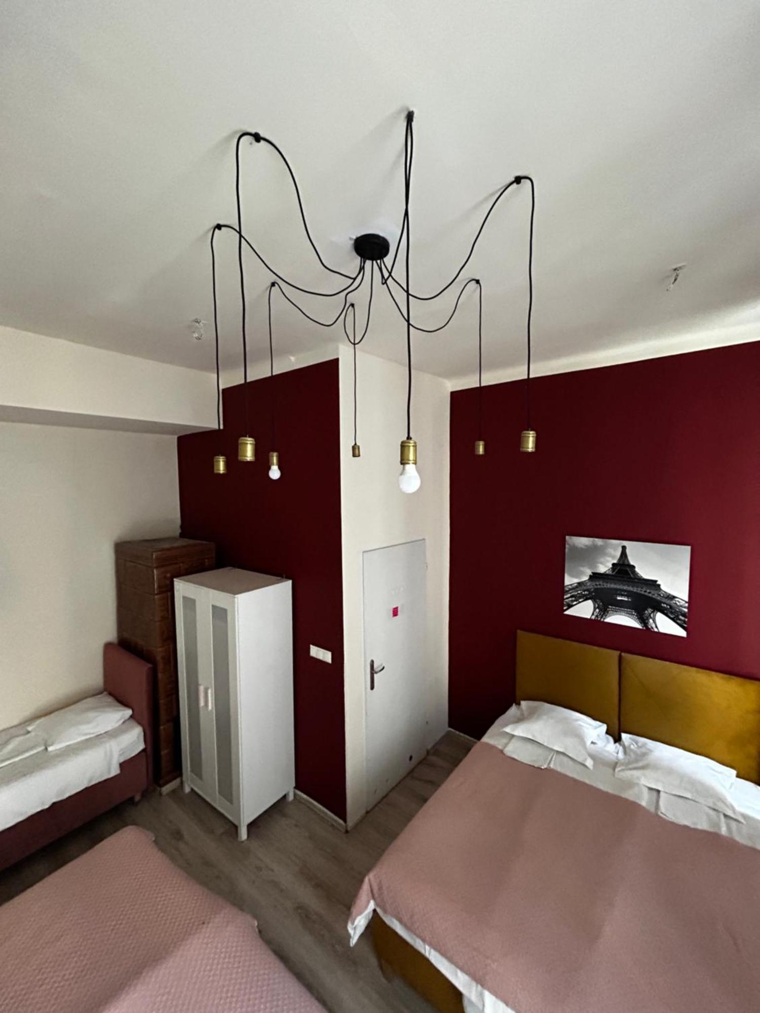 Harmony Aparthotel Krakau Buitenkant foto