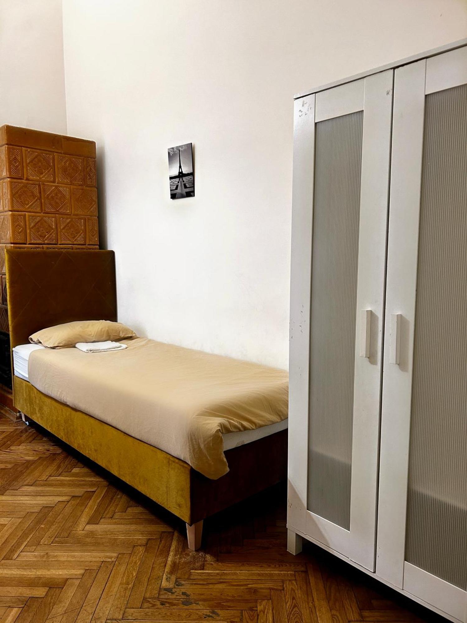 Harmony Aparthotel Krakau Buitenkant foto