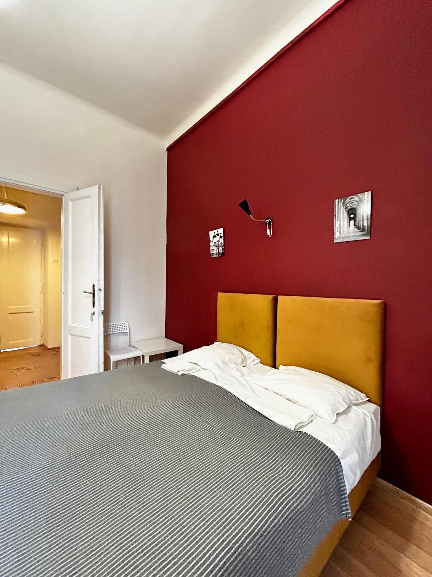 Harmony Aparthotel Krakau Buitenkant foto