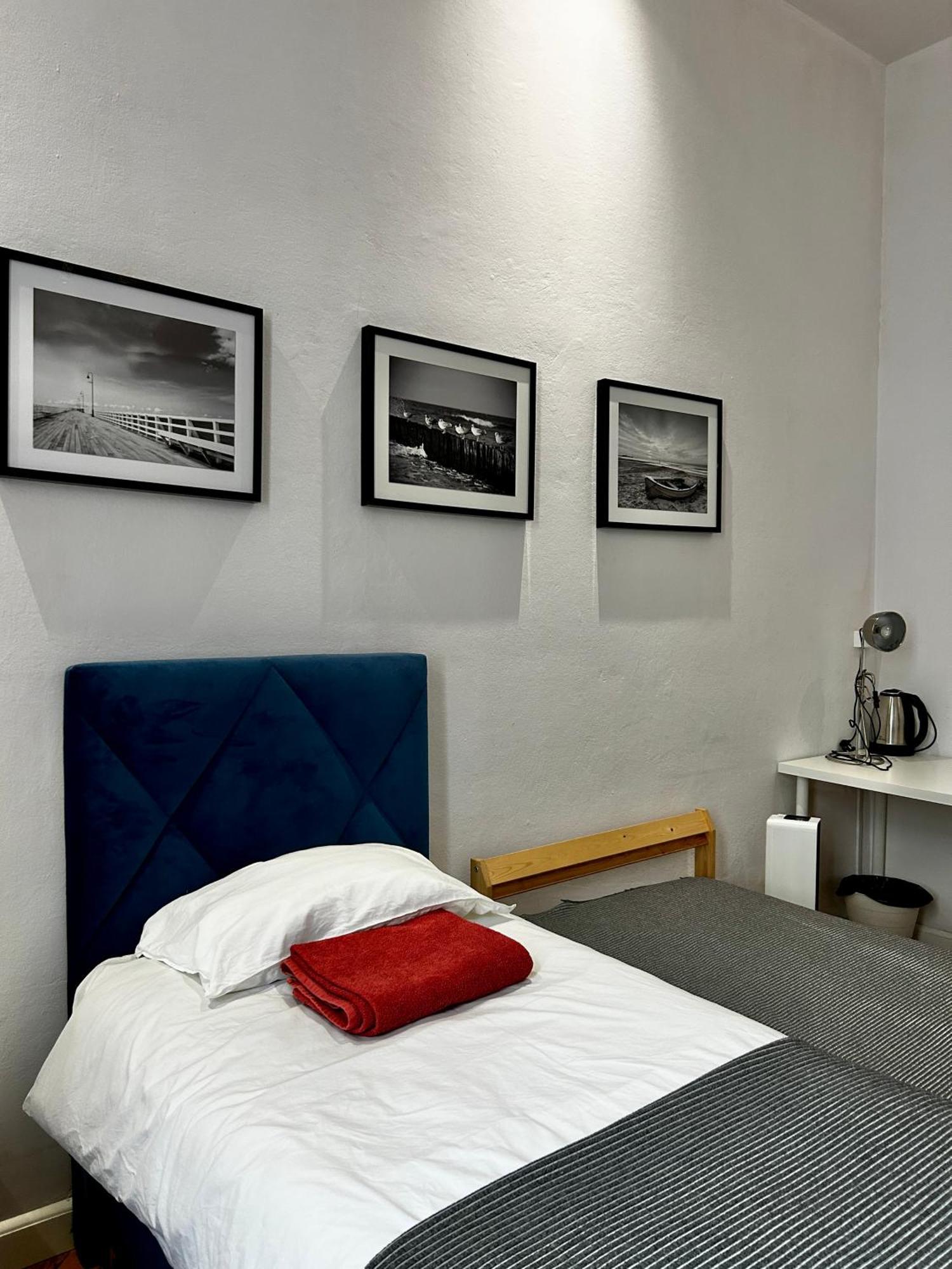 Harmony Aparthotel Krakau Buitenkant foto
