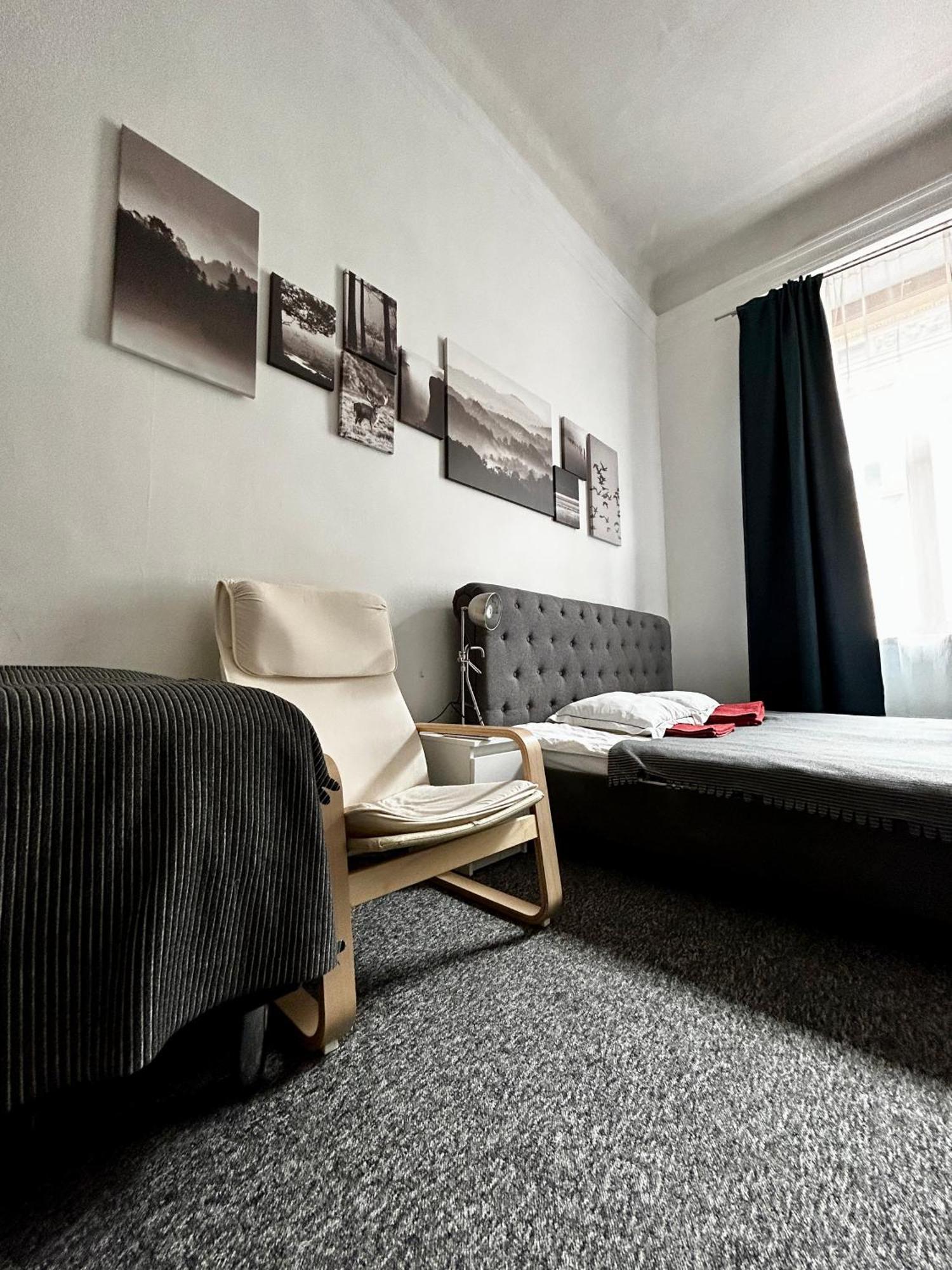 Harmony Aparthotel Krakau Buitenkant foto